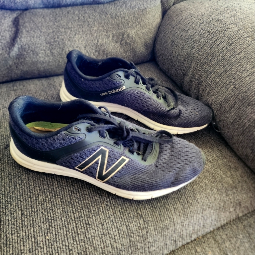 Running shoes